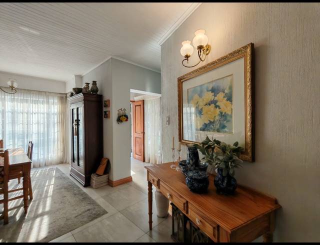 4 BEDROOM HOUSE FOR SALE IN THREE RIVERS EAST